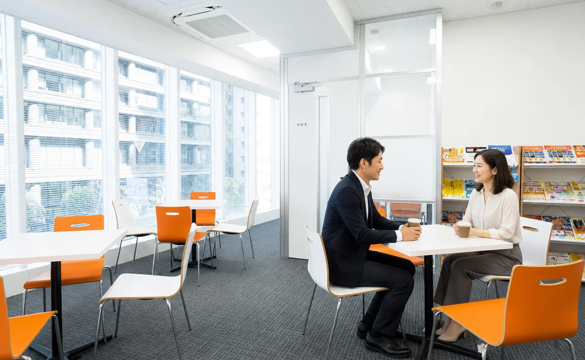 赤坂アントレサロンの無料オープンラウンジ
