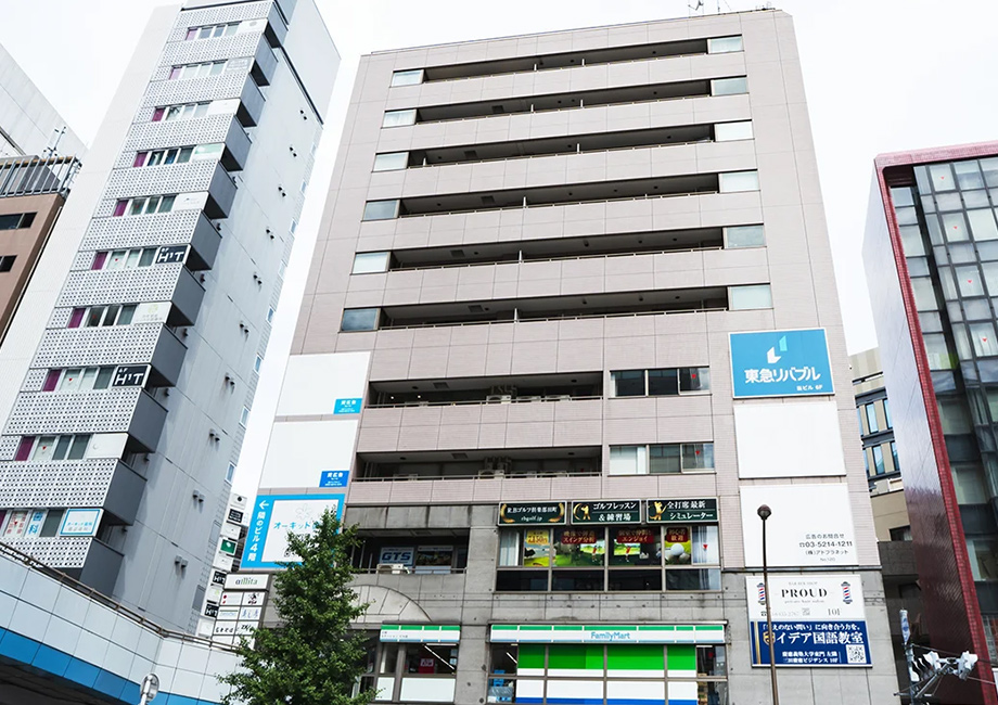 田町アントレサロンの外観