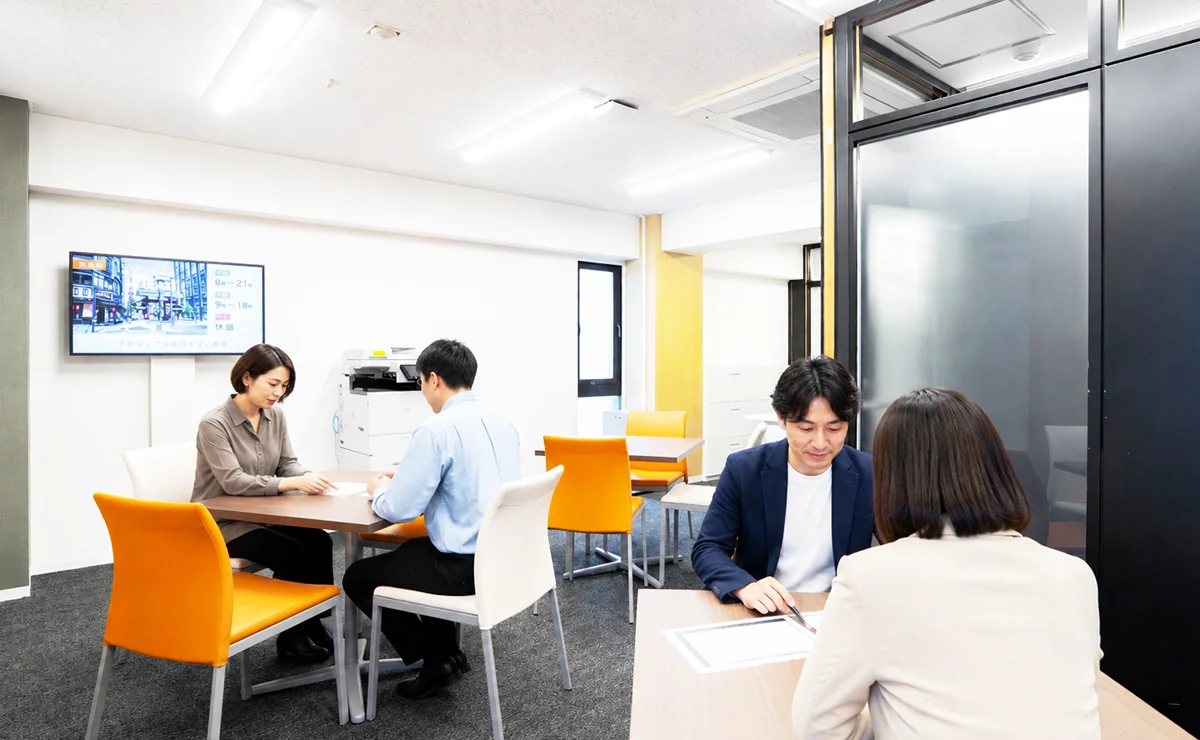 浜松町アントレサロンの無料オープンラウンジ