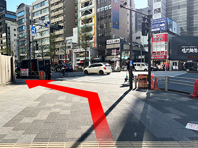 浜松町駅からのルート 道順4の写真