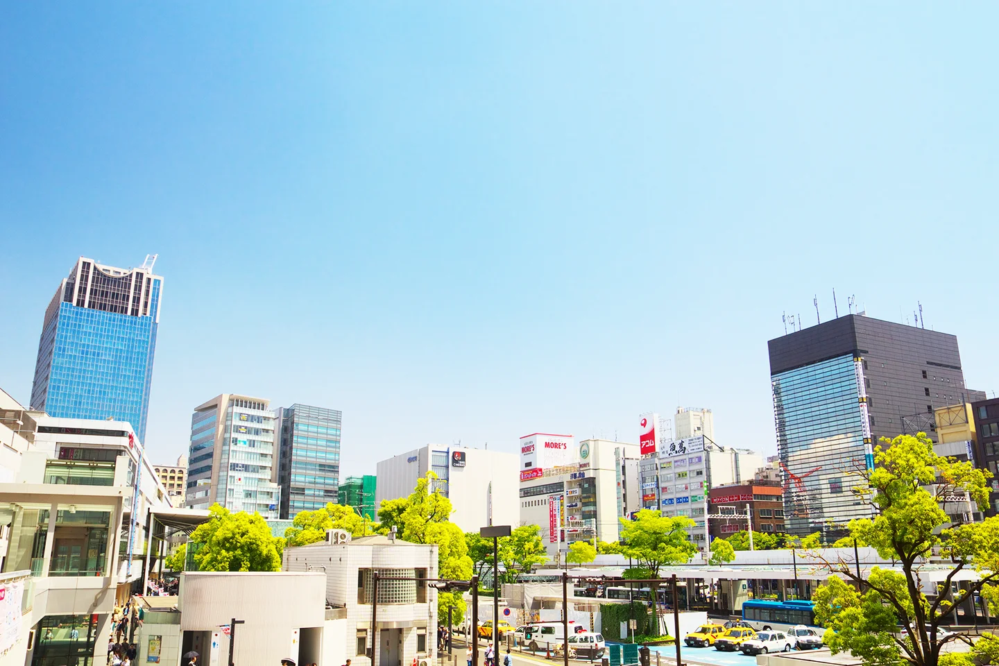 川崎駅周辺の街並み