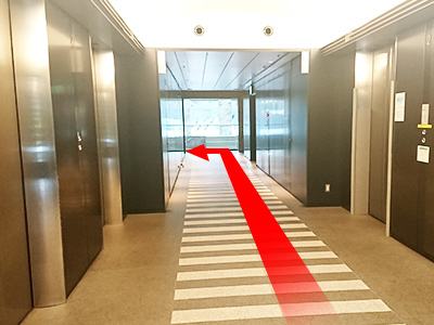 都庁前駅からのルート 道順6の写真
