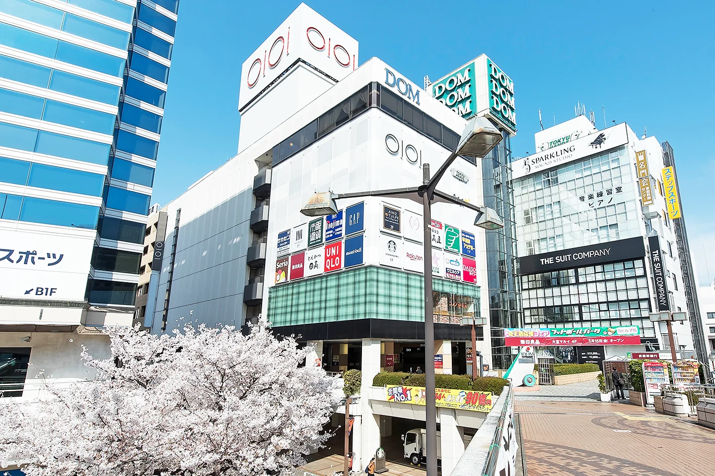 大宮駅周辺の街並み