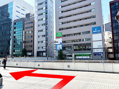 田町駅からのルート 道順3の写真