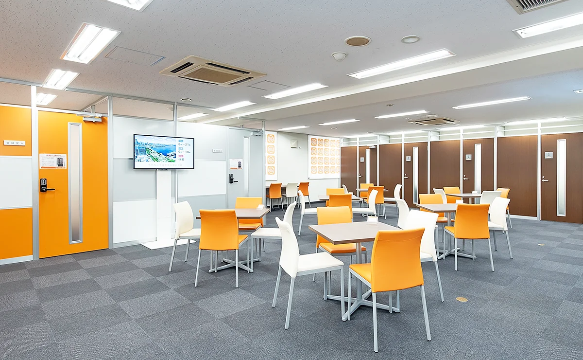 横浜アントレサロンの無料オープンラウンジ